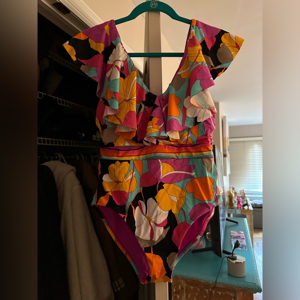 NWT Trina Turk swimsuit